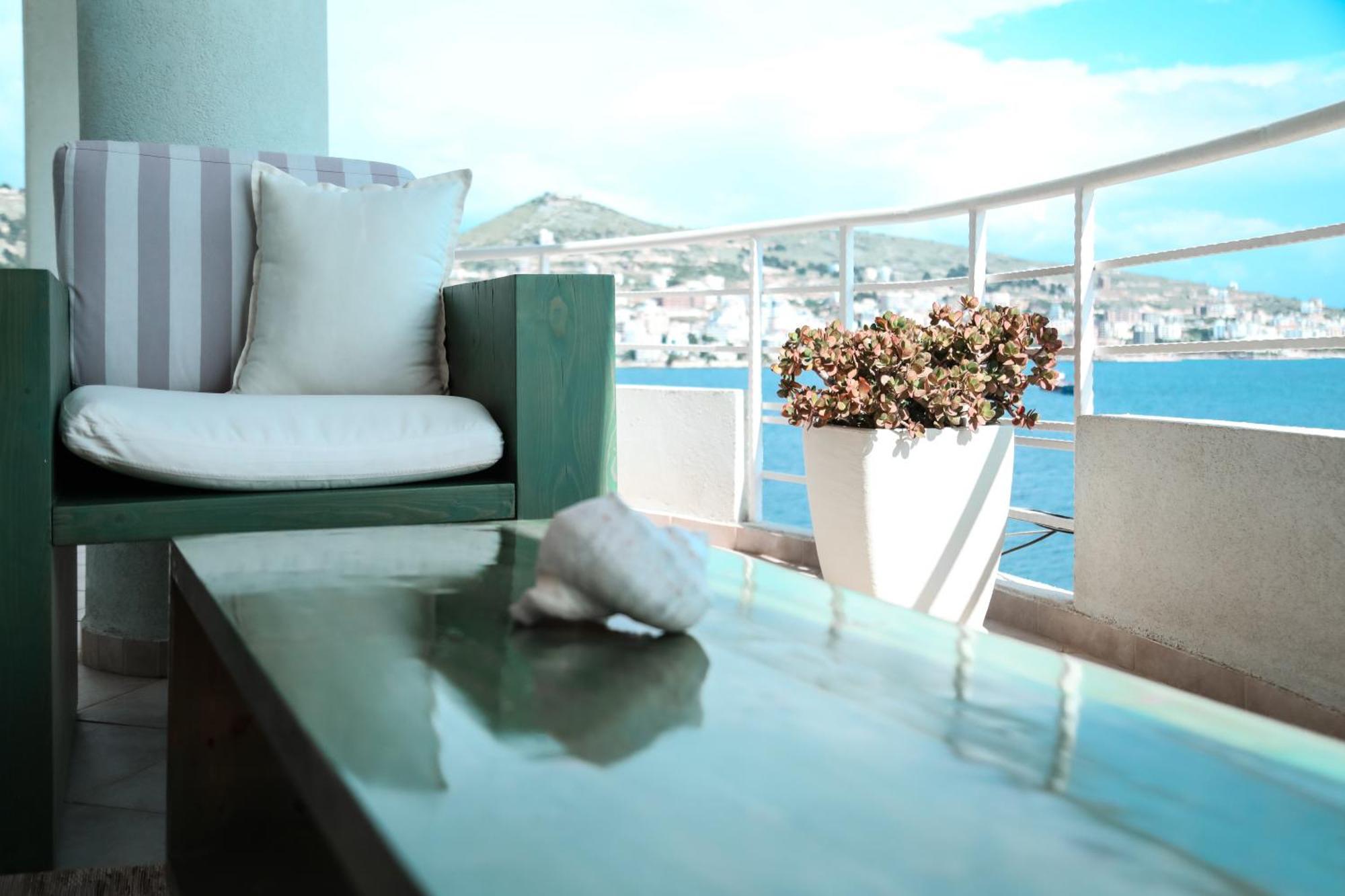 Limani Luxury Apartments Beachfront Sarandë Eksteriør billede