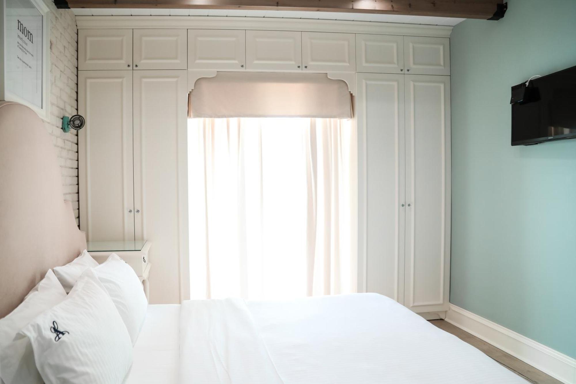 Limani Luxury Apartments Beachfront Sarandë Eksteriør billede