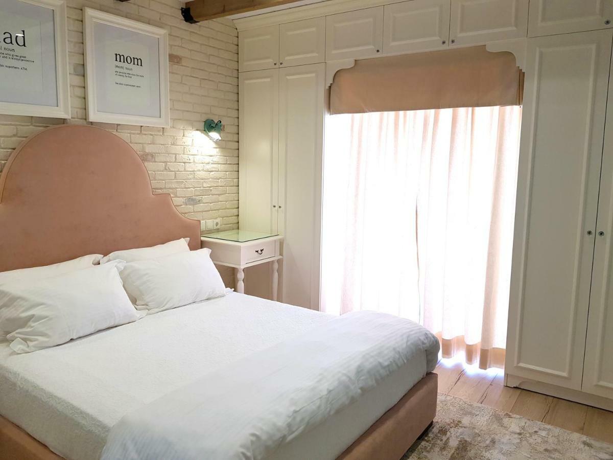 Limani Luxury Apartments Beachfront Sarandë Eksteriør billede